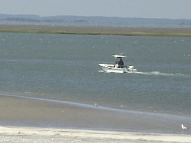 boat1.jpg